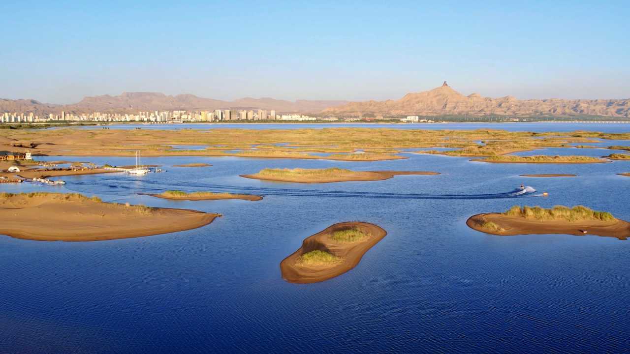 乌海,梦想海洋中的自信航船