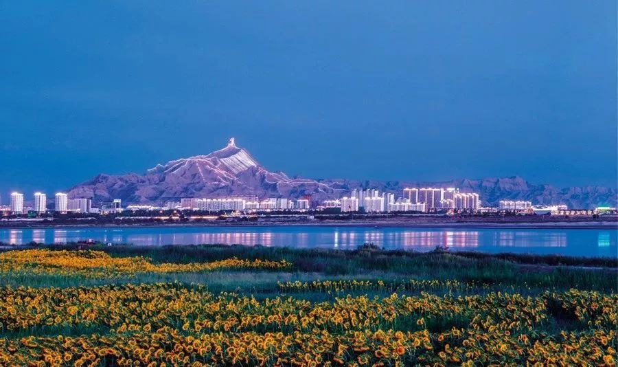 乌海,梦想海洋中的自信航船