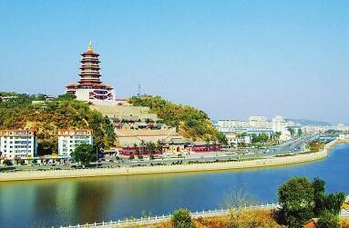 辽源小巷深处的独特美食风味